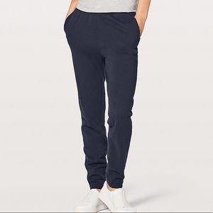 Lululemon Free To Arian Jogger 30” size 10
